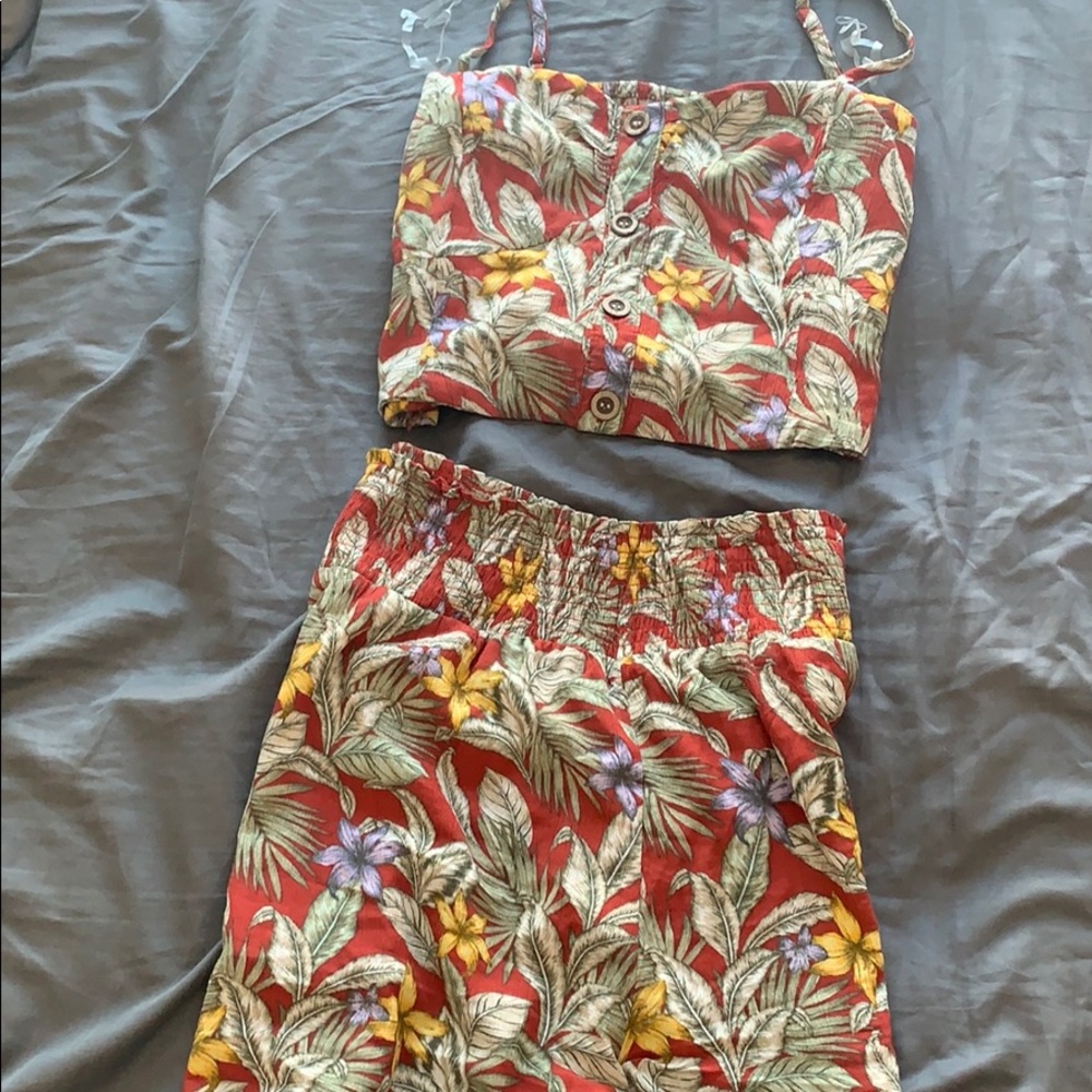 2 piece set